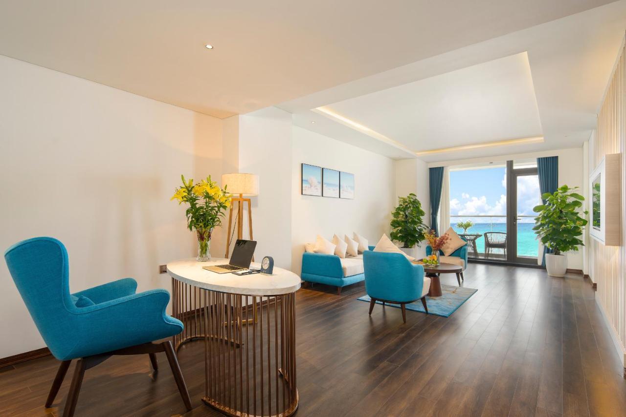 Canvas Danang Beach Hotel Εξωτερικό φωτογραφία