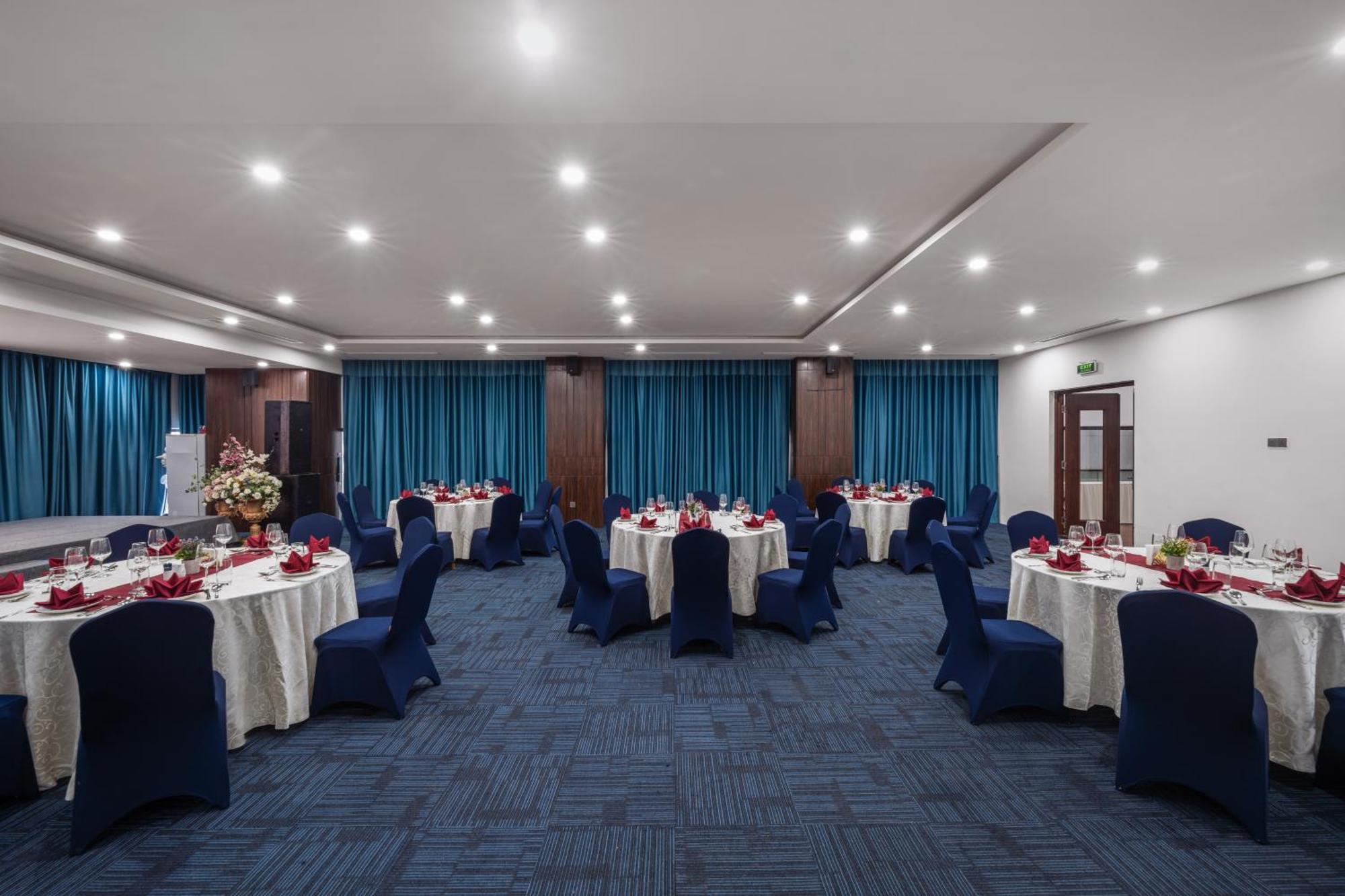 Canvas Danang Beach Hotel Εξωτερικό φωτογραφία