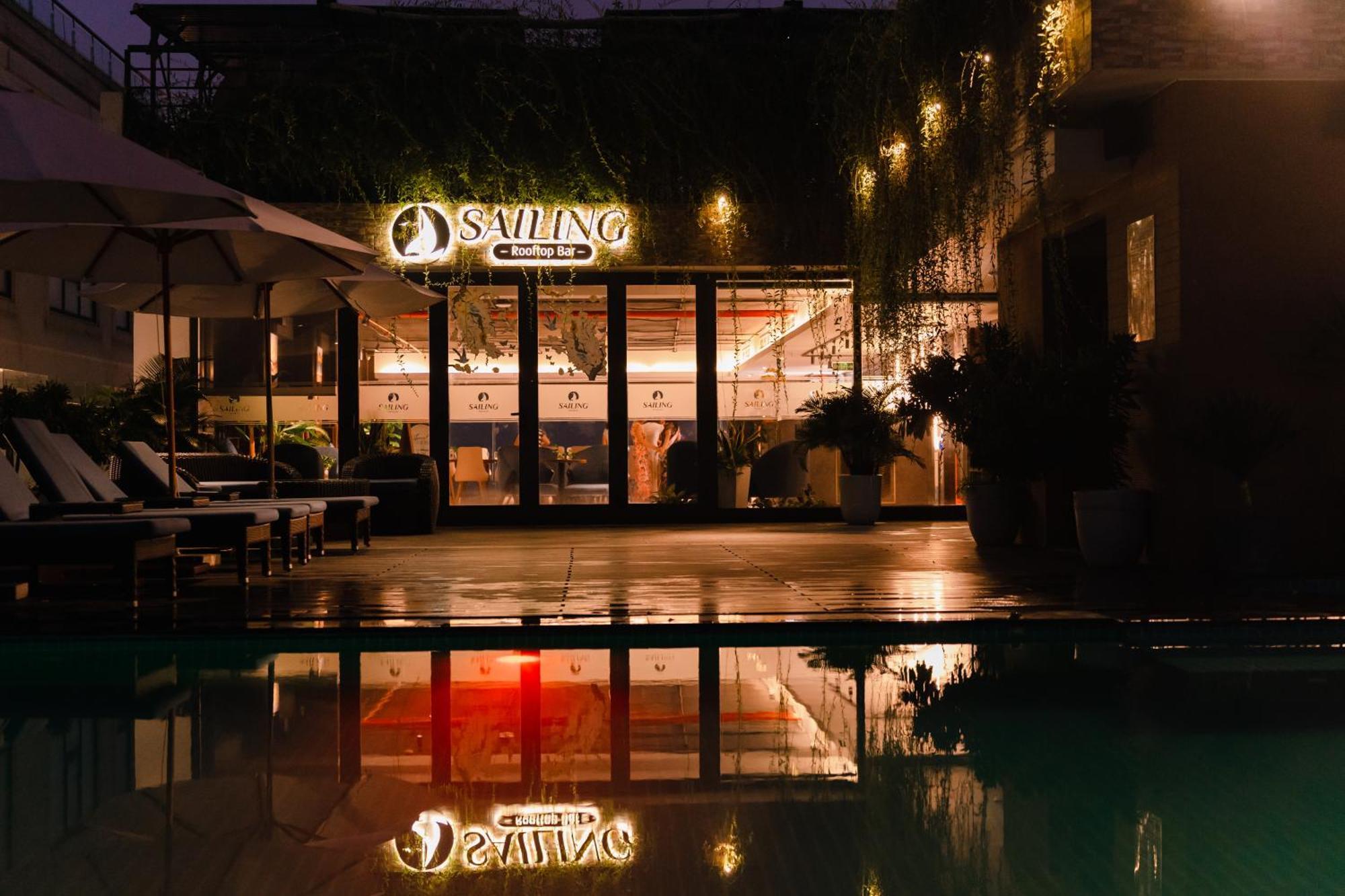Canvas Danang Beach Hotel Εξωτερικό φωτογραφία